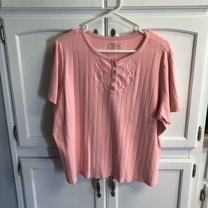 Woman 2XL pink shirt, bundle 3 $10 items for $20